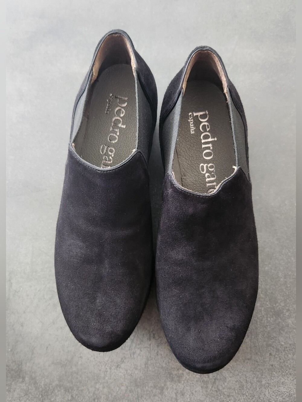 Pedro García black suede slip-on/ankle shoes